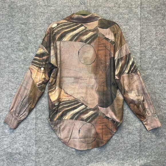 NWT PrettyLittleThing Top Women's 4 Beige Abstract Button Down Oversized Shirt - Picture 10 of 16